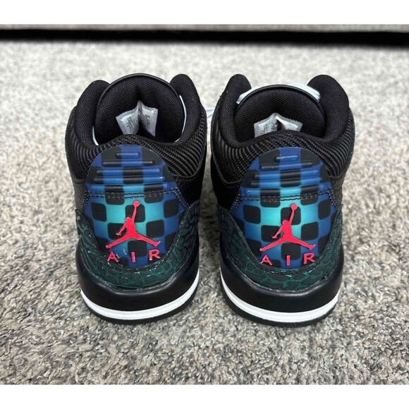 Nike Air Jordan 3 Retro Black Hyper Jade Red Size 5 Youth (Size 6.5 Women's) - Picture 4 of 8